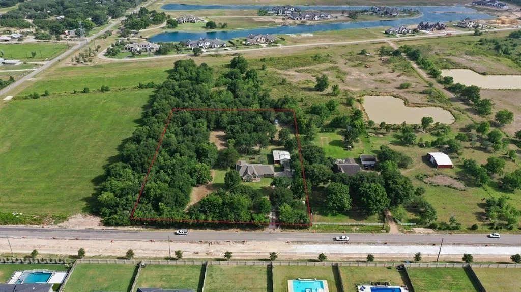 Photo of 27111 Clay Road