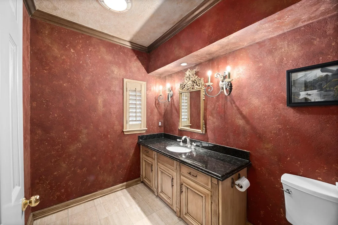 Photo of 8807 Chelmsford Lane