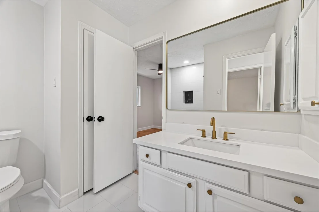 Photo of 3418 Luton Park Drive