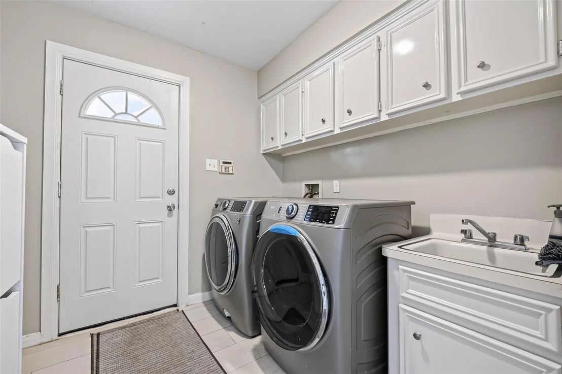 Photo of 2227 Pine River Drive