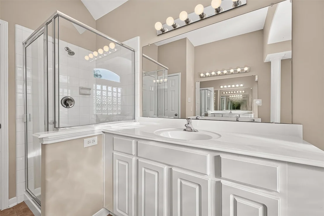 Photo of 10707 Lyndon Meadows Drive