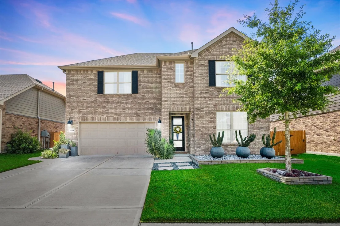 Photo of 27809 Ellie Oak Lane