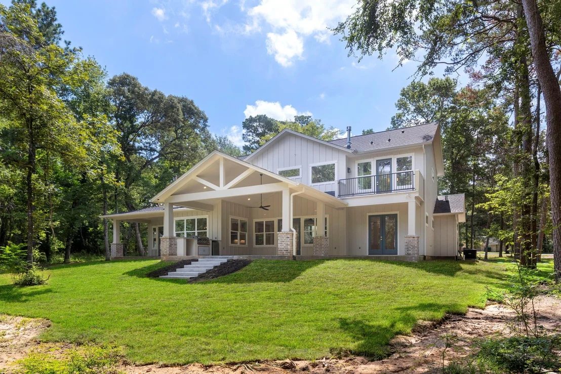 Photo of 40715 Pipestone Road