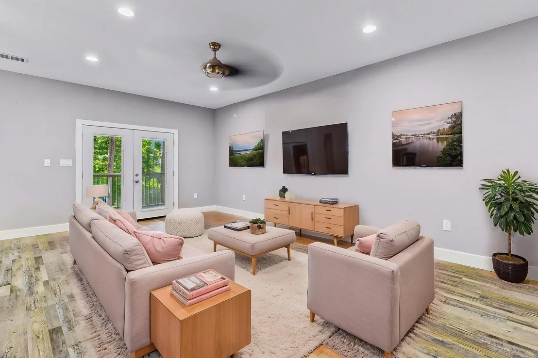 Photo of 230 Governor Bell Drive