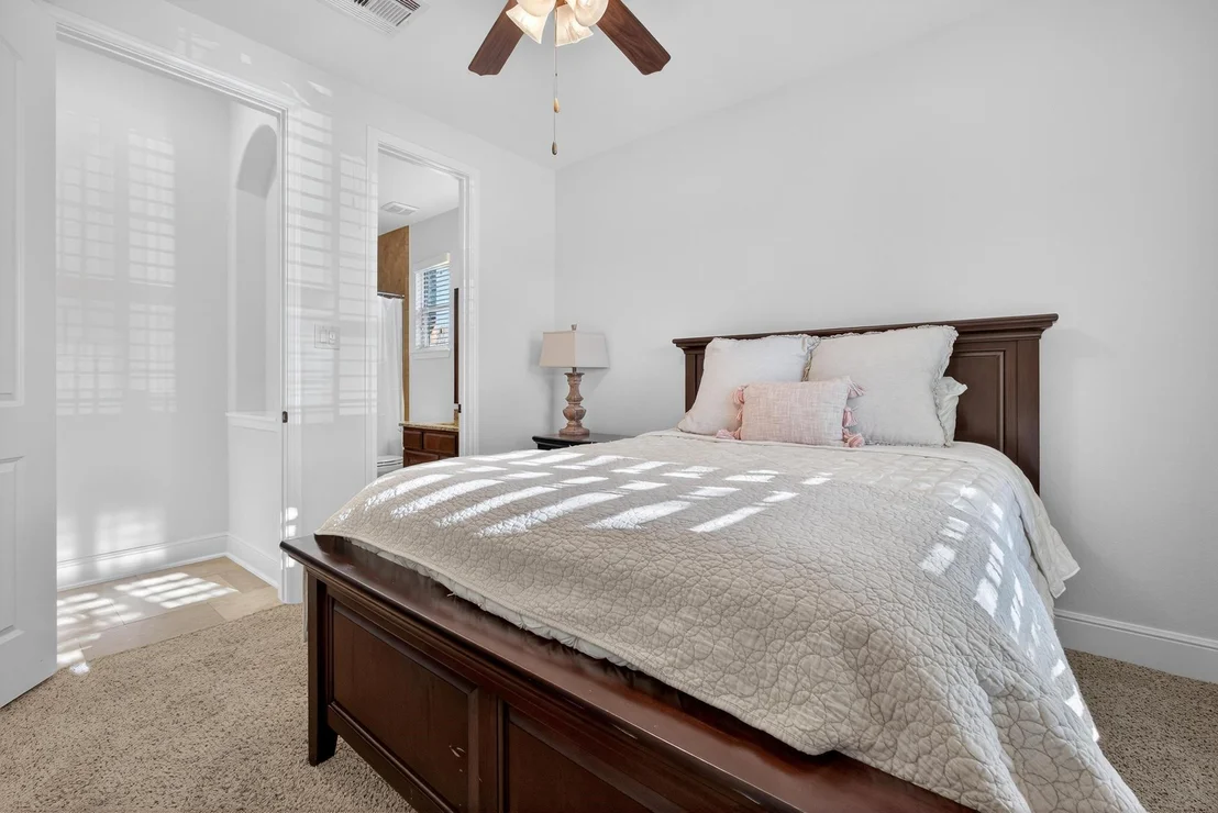 Photo of 2602 Walnut Crest Drive