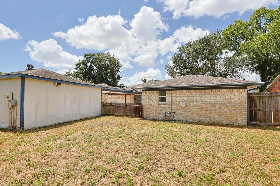 Photo of 815 Park Meadow Drive