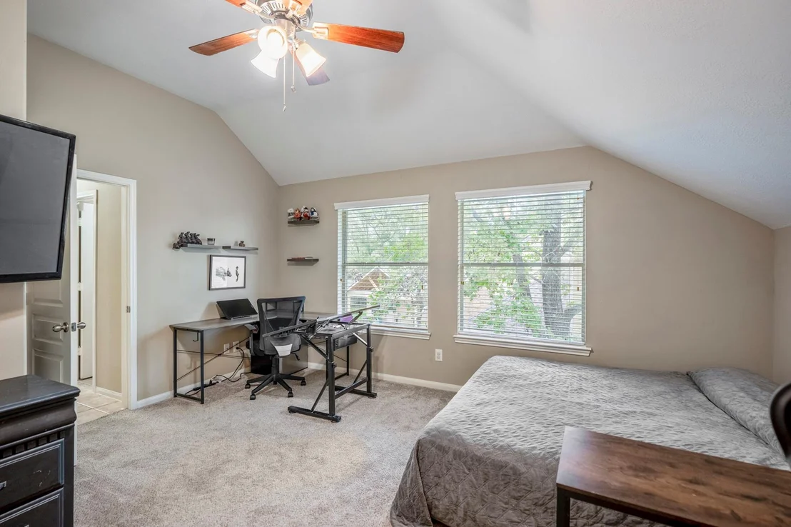 Photo of 11826 Thoreau Drive