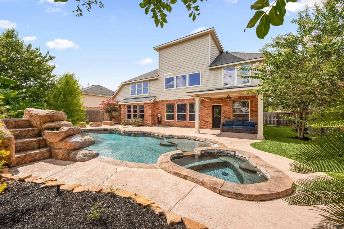 Photo of 28219 Longspur Drive