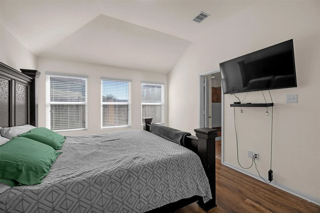 Photo of 2115 Red Cedar Trail