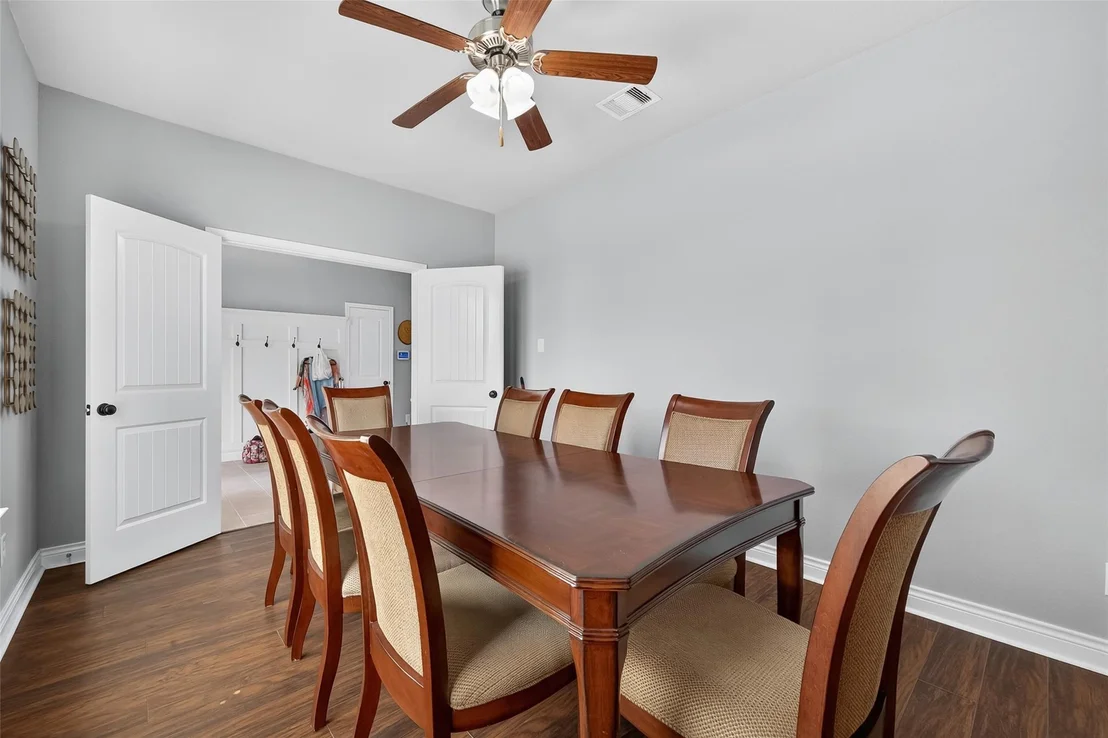 Photo of 1010 Fairway Drive