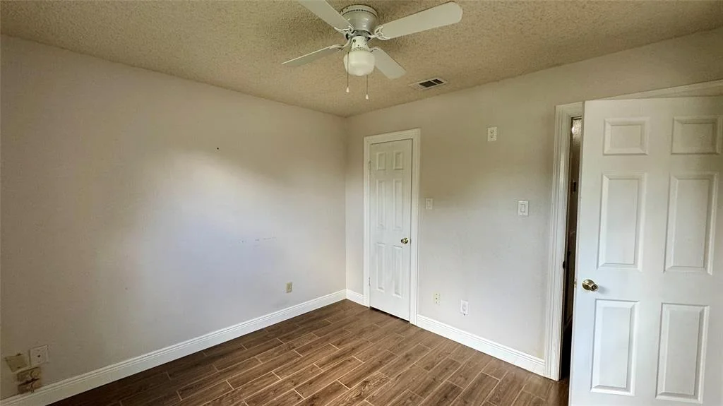 Photo of 2406 Shady Bayou Lane