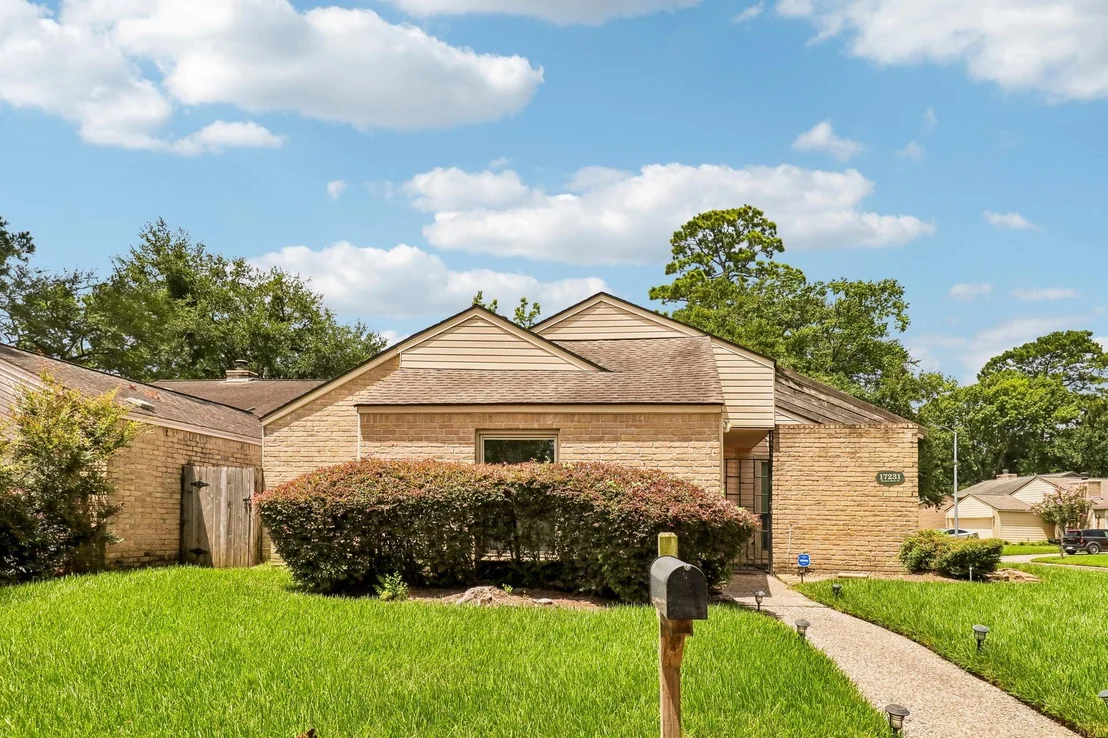 Photo of 17231 Meadow Butte Drive