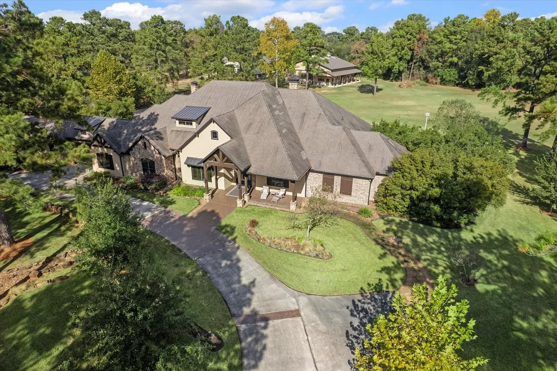 Photo of 11 Willowcreek Ranch Road