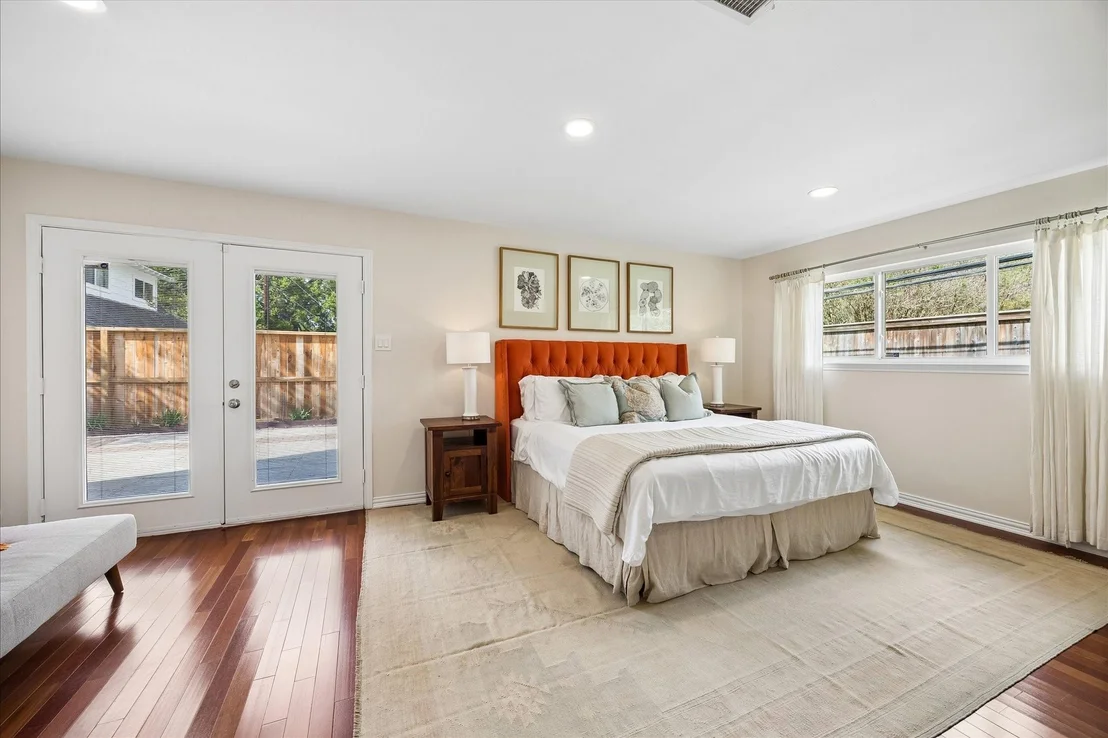 Photo of 1715 Briarpark Drive