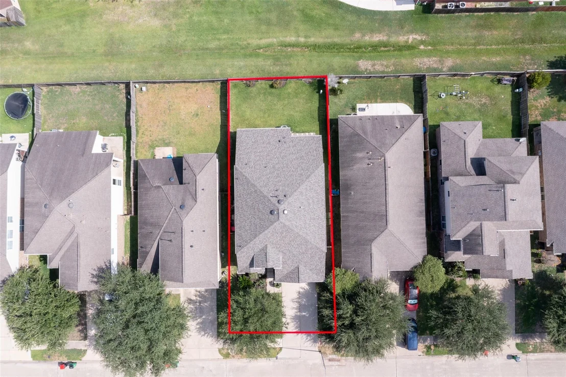 Photo of 26826 Henson Falls Drive