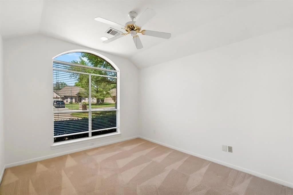 Photo of 5341 Lakeshore Drive