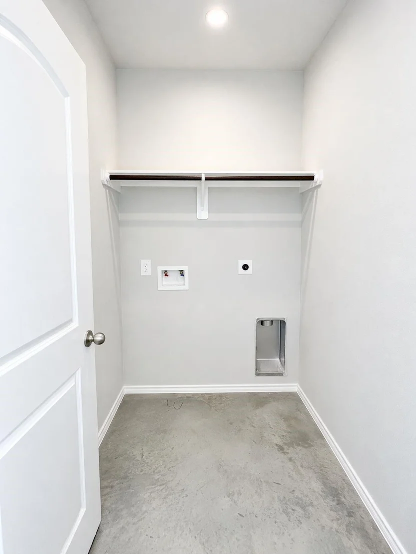 Photo of 6 Greenway Drive