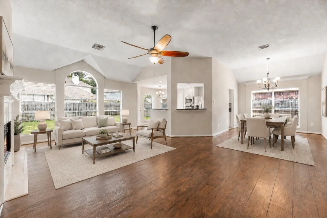 Photo of 210 Leisure Drive