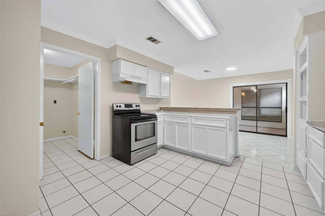 Photo of 6415 Grandvale Drive