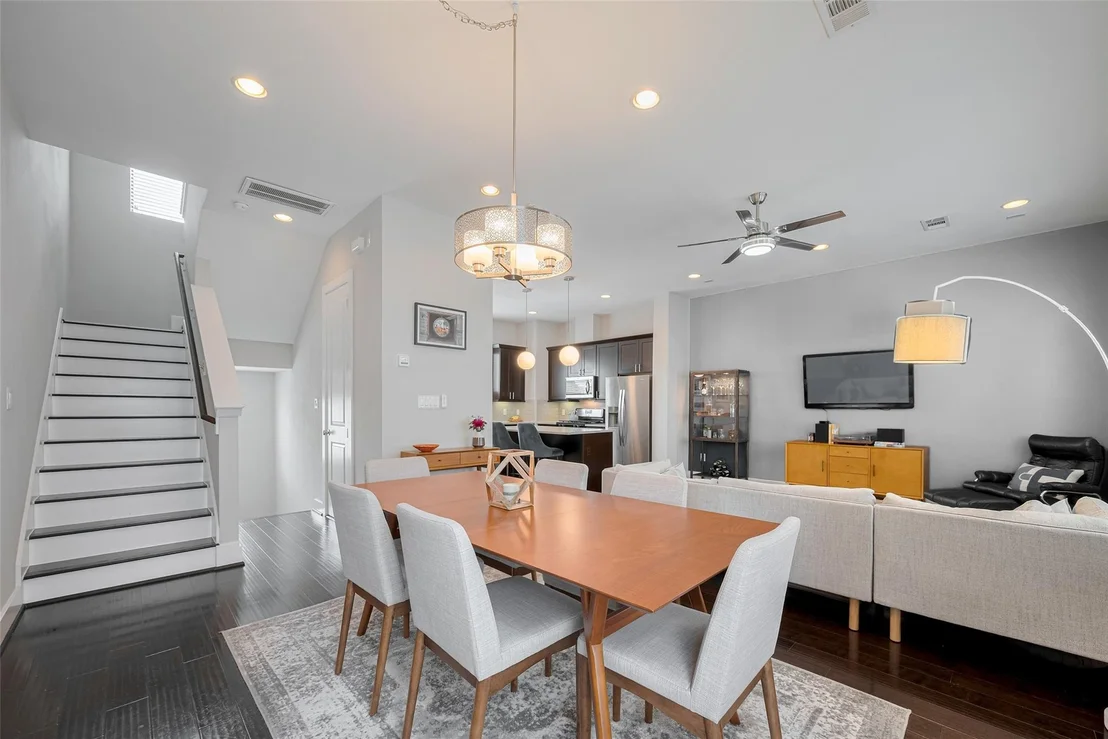 Photo of 953 Saint Augustine Street