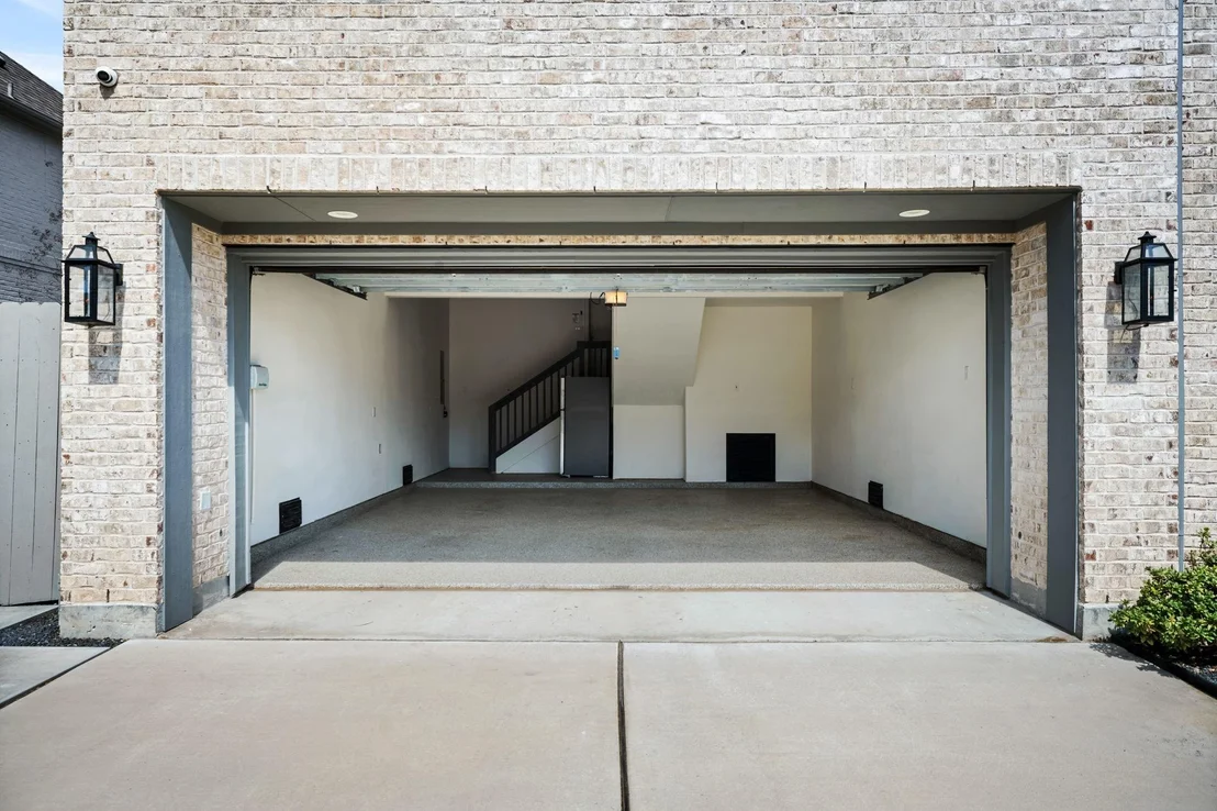 Photo of 3620 Blue Bonnet Boulevard