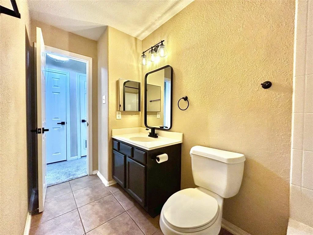 Photo of 2110 Sterling Oaks Drive