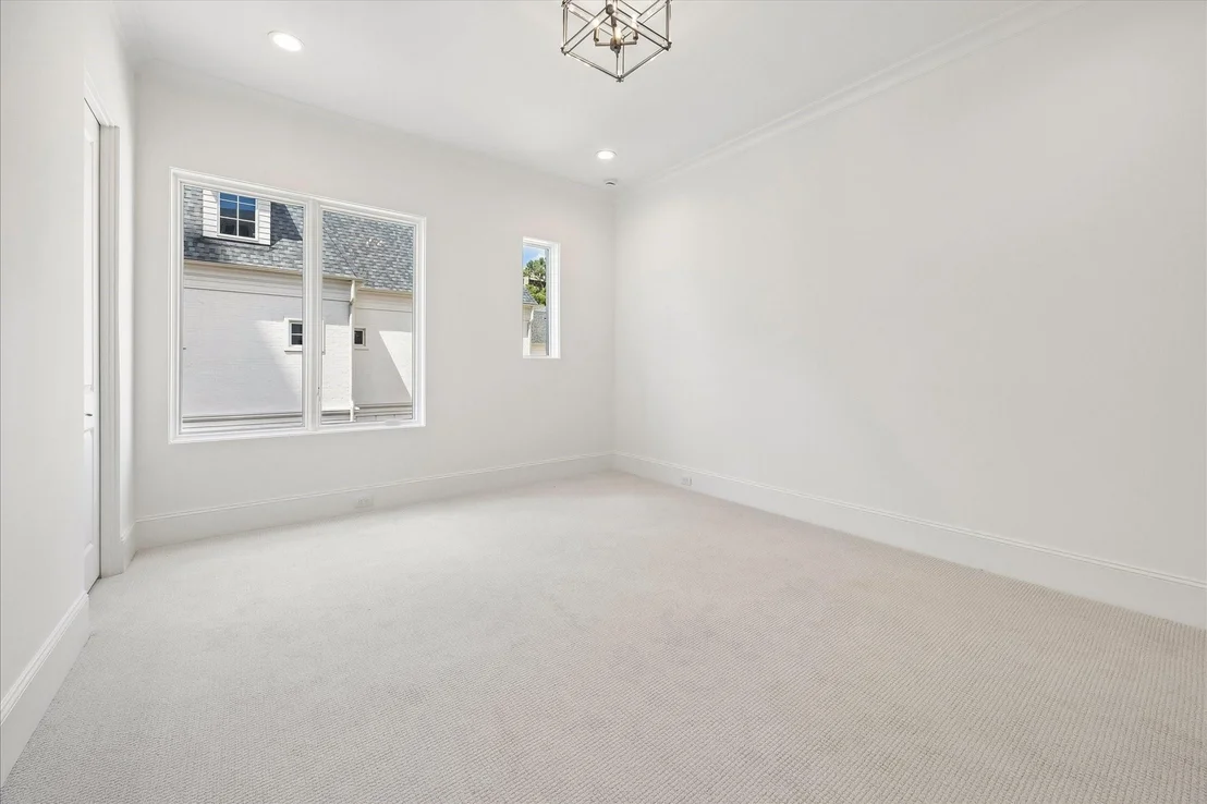Photo of 31 Wentworth Gate Path