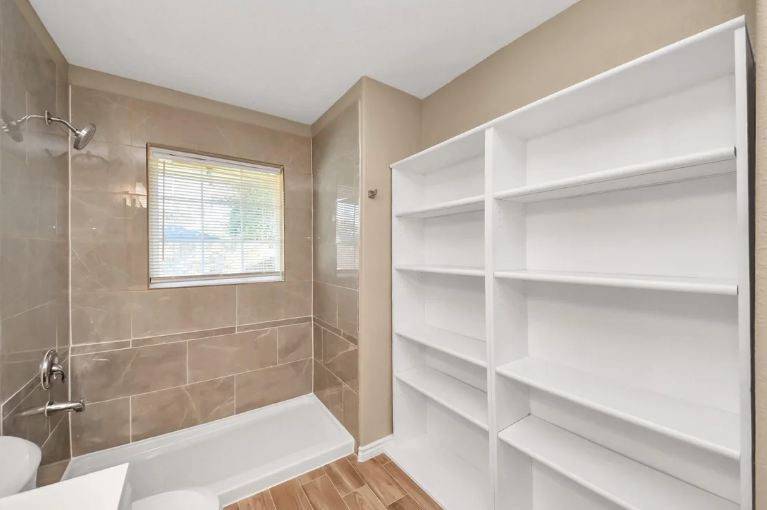 Photo of 5959 Belmark Street