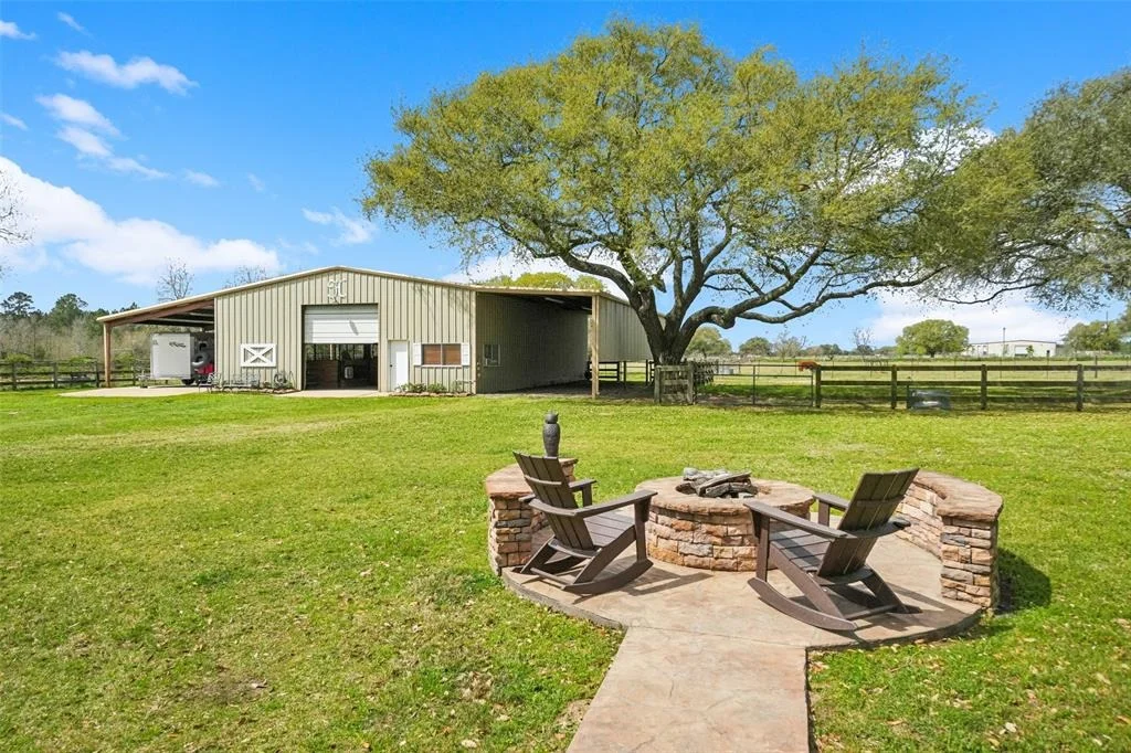 Photo of 21511 Kickapoo Road