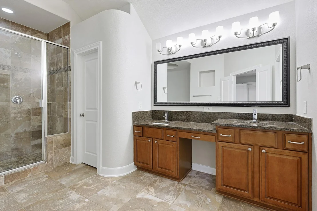 Photo of 5166 Oasis Park