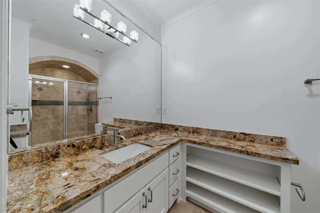 Photo of 11714 Memorial Drive