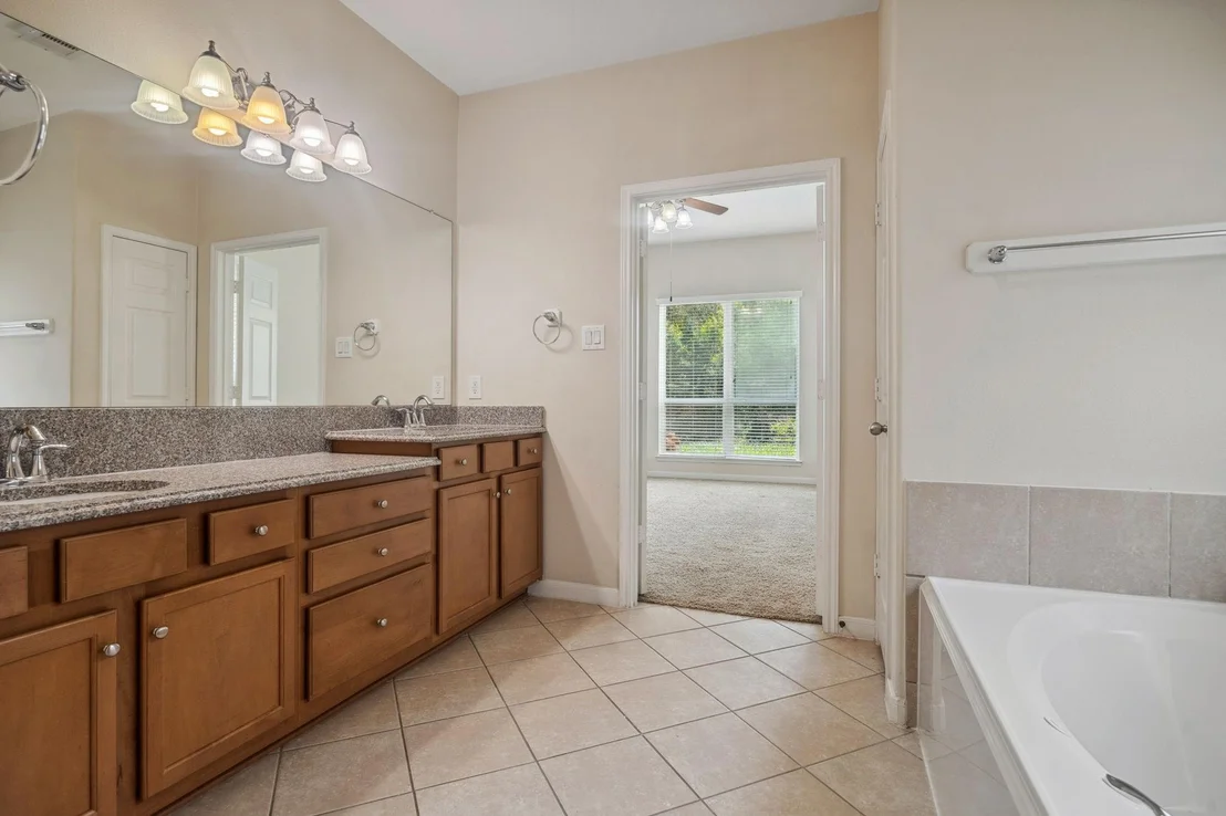 Photo of 2319 Genesta Path
