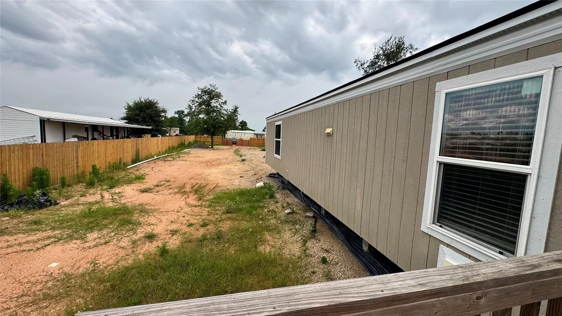 Photo of 836 Road 5605