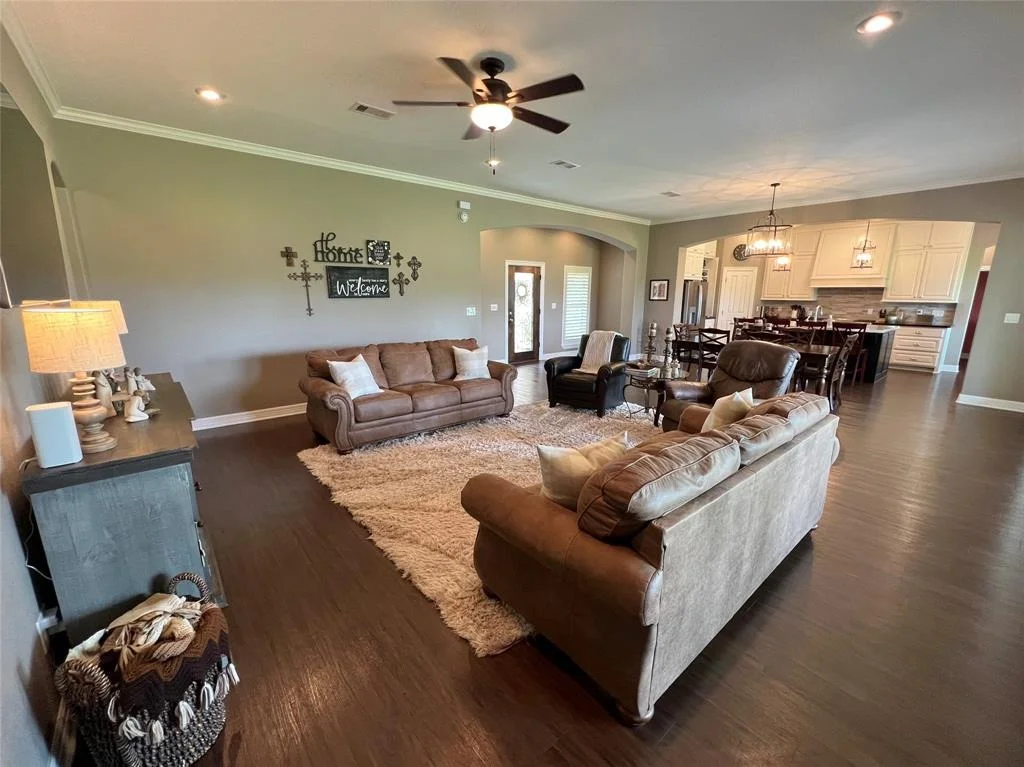 Photo of 1216 Laurel Loop
