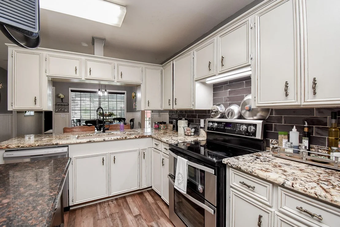 Photo of 4427 County Road 382