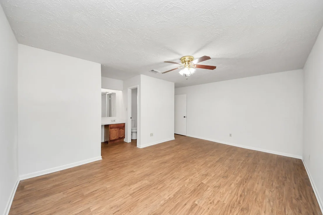 Photo of 14218 Cornelia Drive