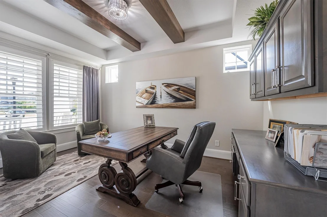 Photo of 43 W Sawyer Ridge Drive