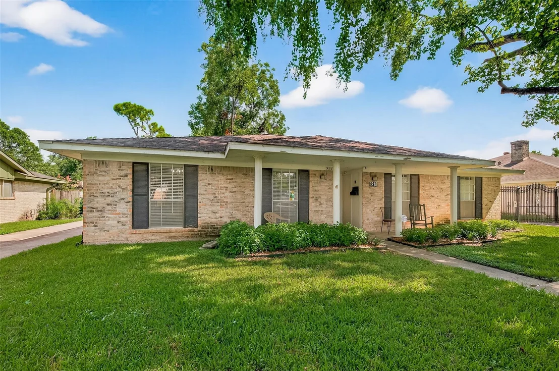 Photo of 9218 Rowan Lane