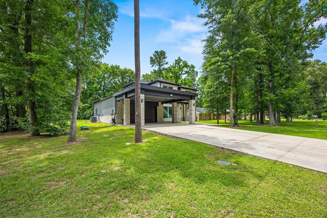 Photo of 355 County Road 3664