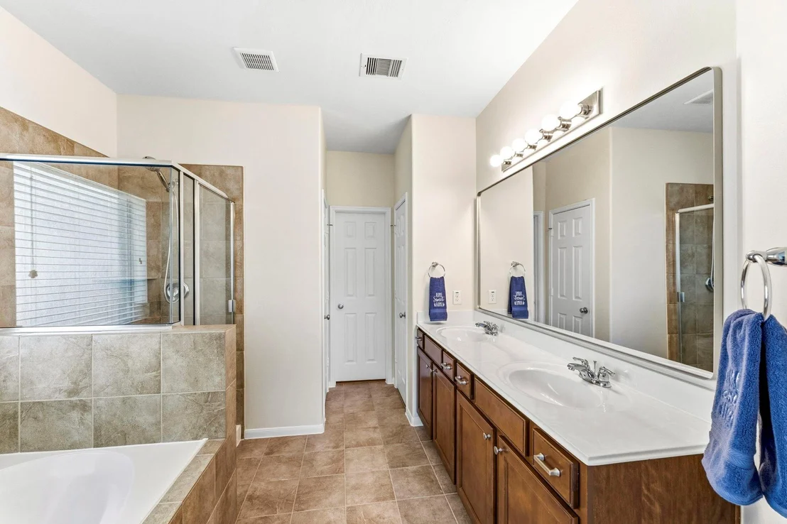 Photo of 21515 Mandarin Glen Circle