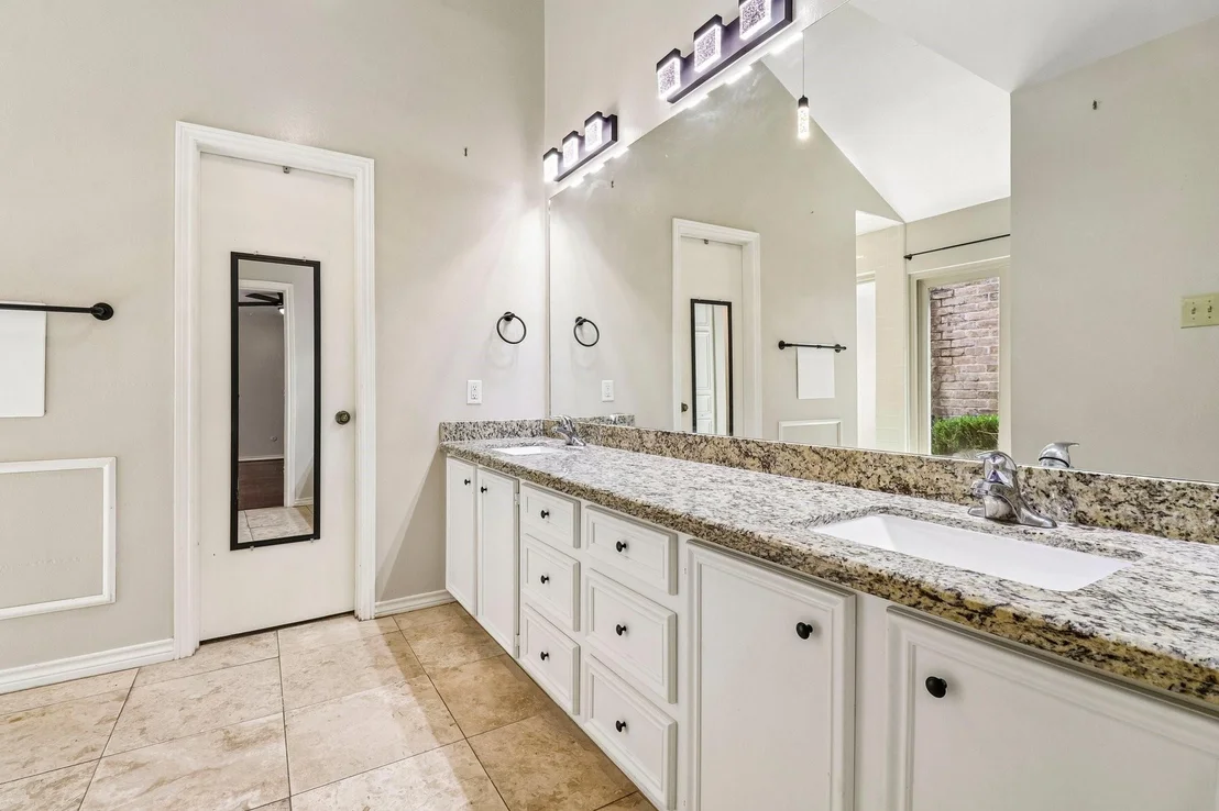 Photo of 17231 Meadow Butte Drive