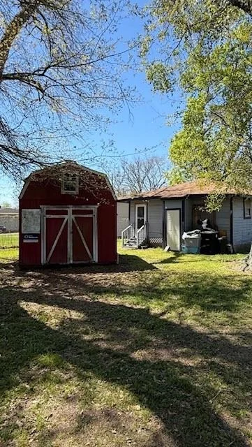 Photo of 9610 Tower Street