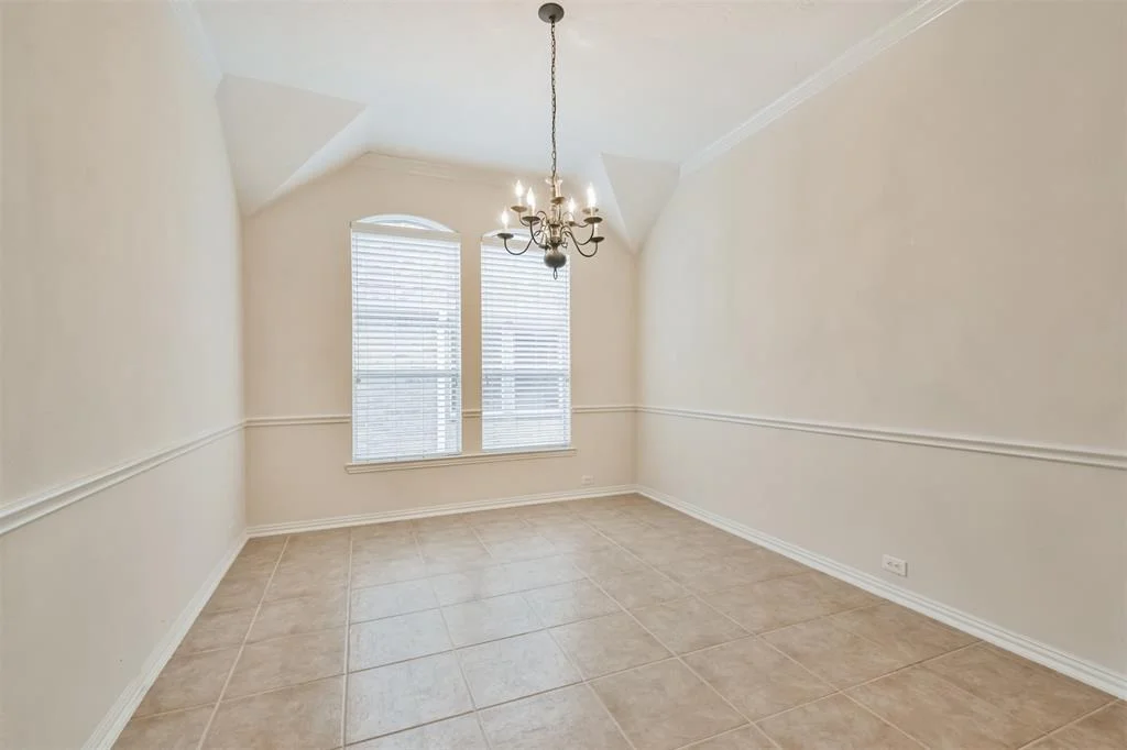 Photo of 241 Kettering Lane