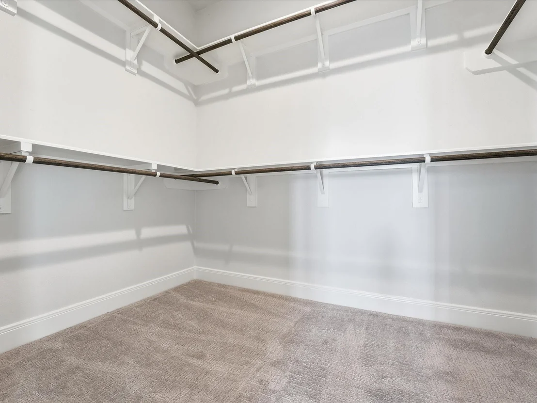Photo of 9211 Fort George Street
