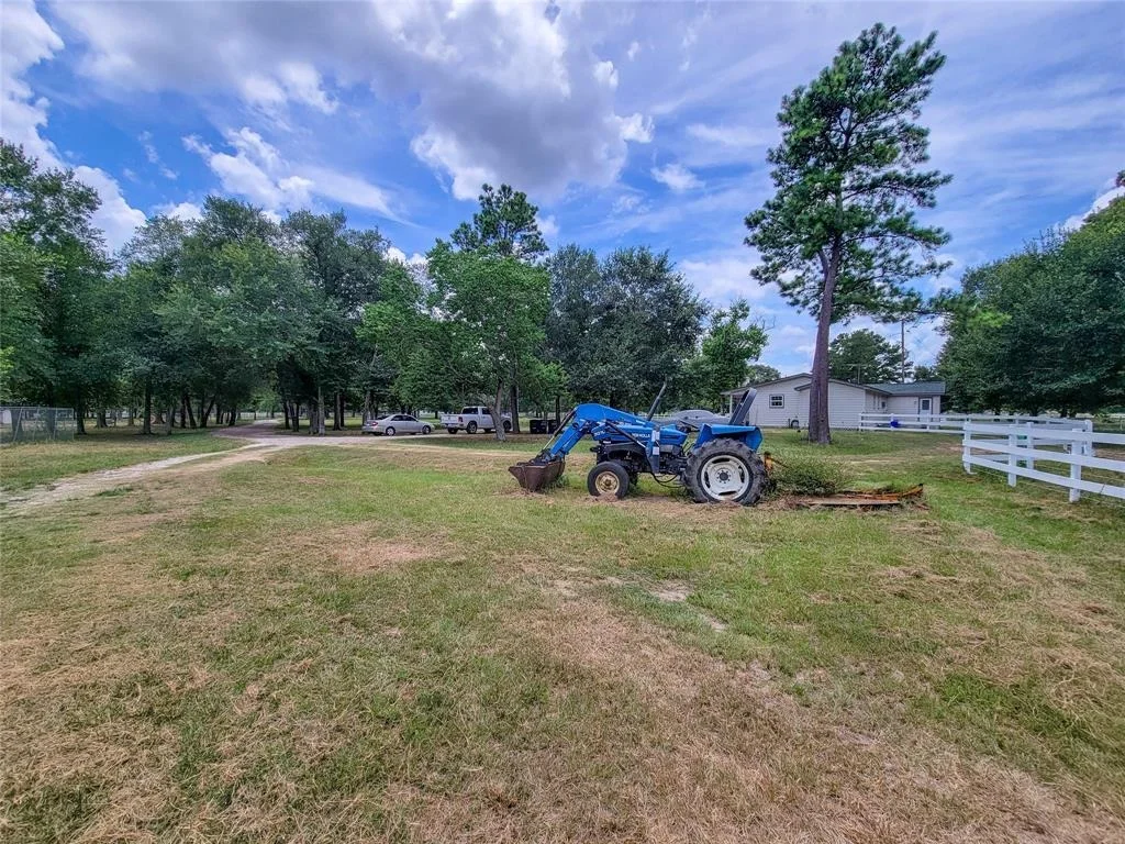 Photo of 20312 Bauer Hockley Road