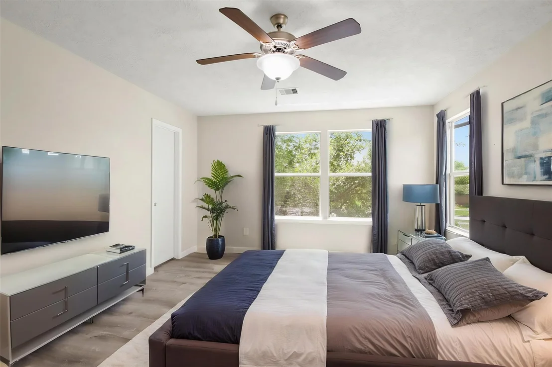 Photo of 1223 Grassy View Drive