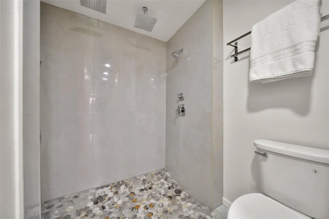 Photo of 23519 Saxon Way