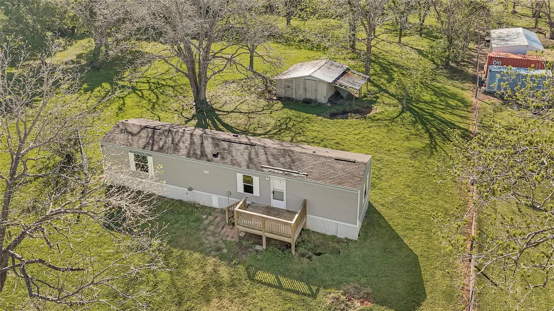Photo of 10677 County Road 743