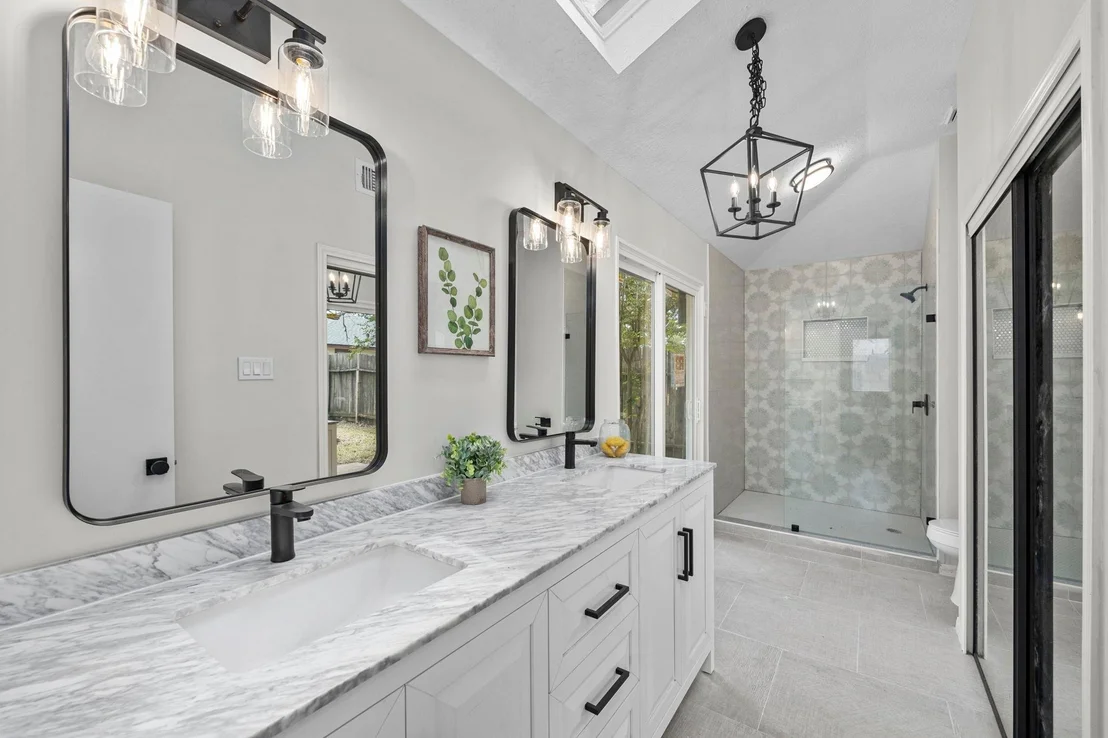 Photo of 2918 Walnut Springs Drive