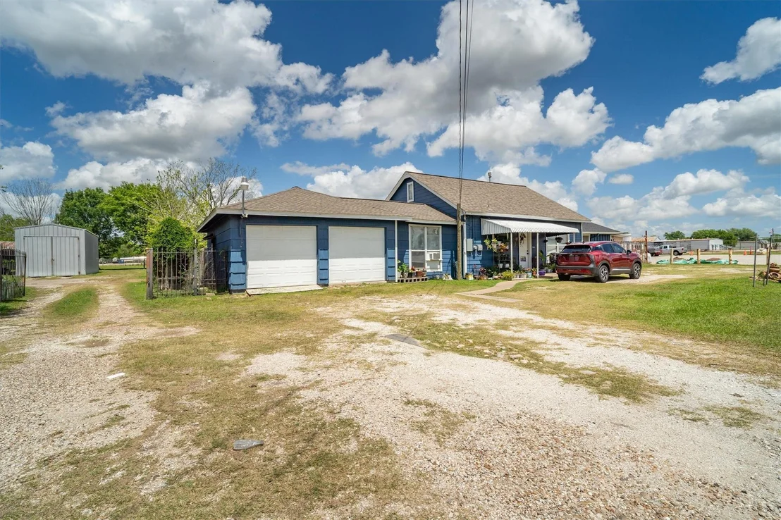 Photo of 7833 Almeda Genoa Road